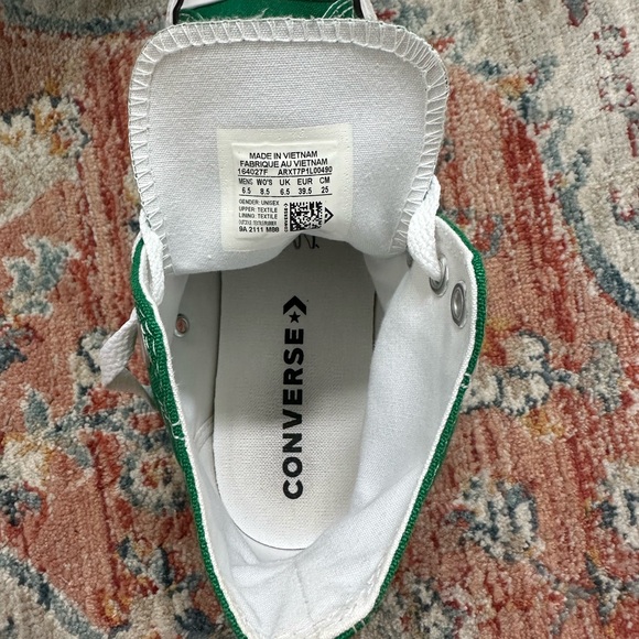 Amazon Green Converse High Tops - Picture 2 of 7
